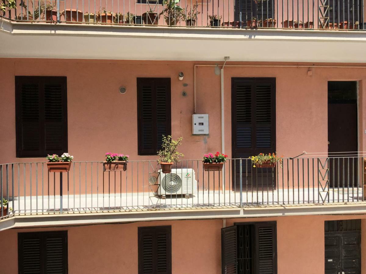 Apartamento A Casa Di Clara Syracuse Exterior foto